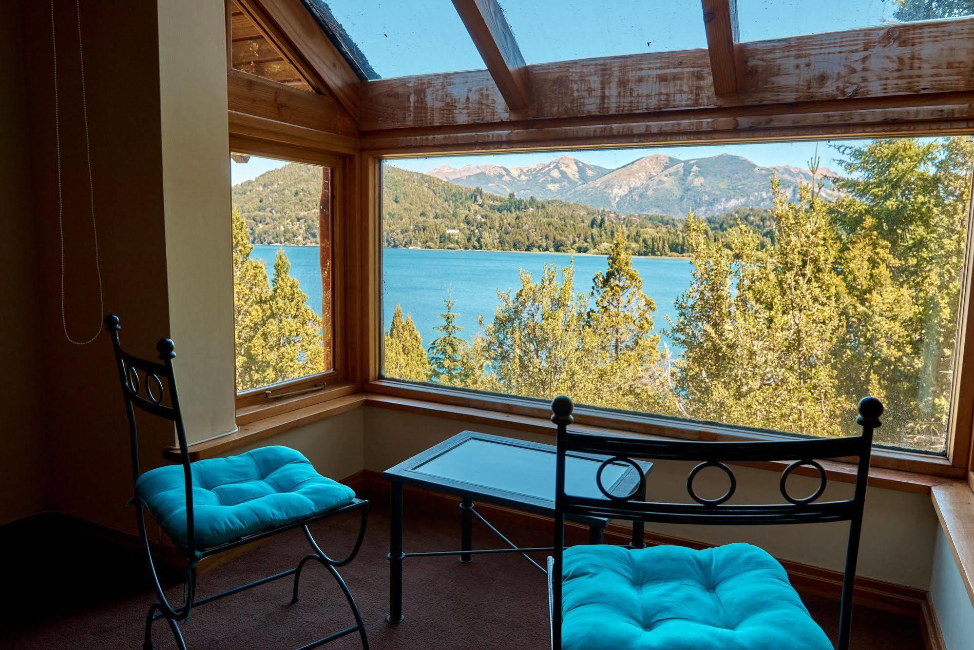 Peninsula Petit Hotel San Carlos de Bariloche Exterior photo